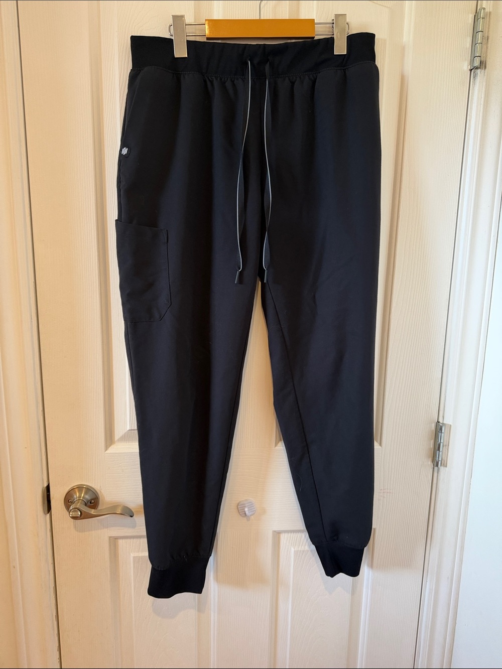 Jaanuu Black Cargo Jogger Scrub Pants Large W2003 Large